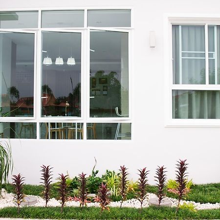Charisma Residence Rayong Kültér fotó